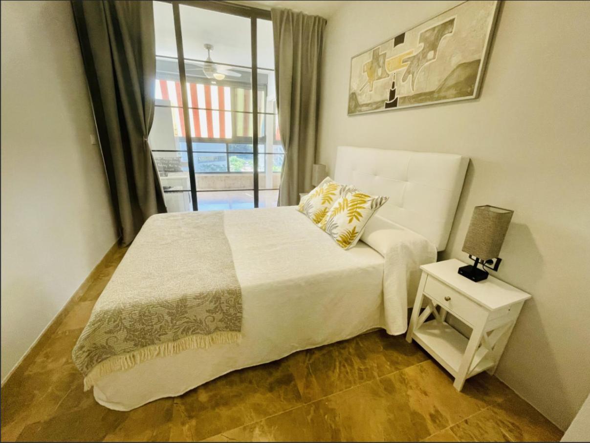 Apartamento Playa De Poniente Benidorm - Torre Dos Calas エクステリア 写真