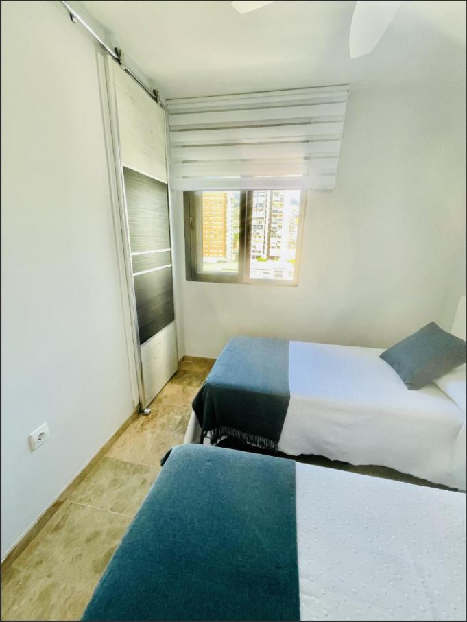 Apartamento Playa De Poniente Benidorm - Torre Dos Calas エクステリア 写真